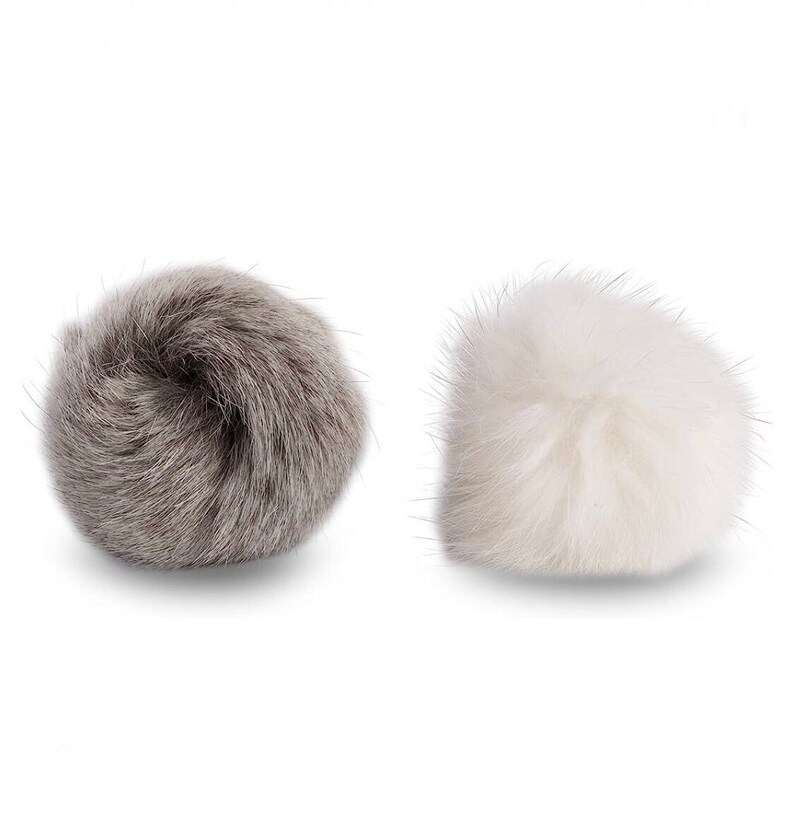 2 x Katzenspielzeug Pompom Flausch Ball aus Hasenfell, Echtfell Weiß/Grau Bild 1