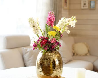 Golden Hammered Bud/Oval Shape Vase for Home Decor, Corner Vase, Boho Décor, Iron Vase, Table Décor | Centerpiece Vase, Birthday Day Gift