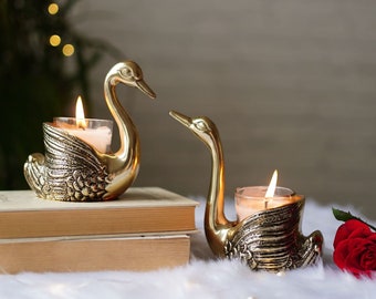 Pair of Swans Figurine, Brass Finish Kissing Birds Statue, Unique Home Décor & Showpiece, Metal Pair of Swan, Couple Gift, Mother's Day Gift