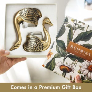 Pair of Swans Figurine, Swan Candle Holders, Metal Swan Pair, Kissing Swan Statue, Metal Swan Pair Sculpture, Animal Figurine, Rakhi Gift