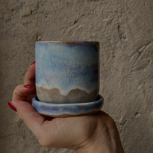 Handmade coral blue ceramic mug, Stoneware ceramic, Coffee mug, Set with plate image 3