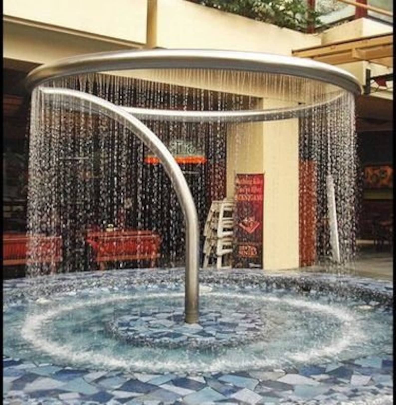 Artistic Rain Shower Water Feature Outdoor Water Fountain Outdoor Water