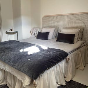 French linen duvet cover & pillowcase set | Soft organic stonewashed linen bedding w/wo frayed edge | Natural and eco friendly bedroom gift