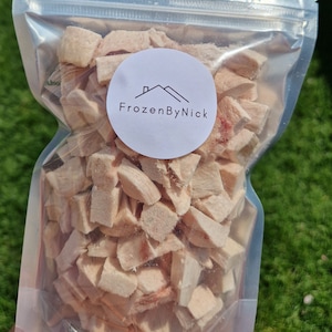 UK Freeze Dried Chicken Dog / Cat treats