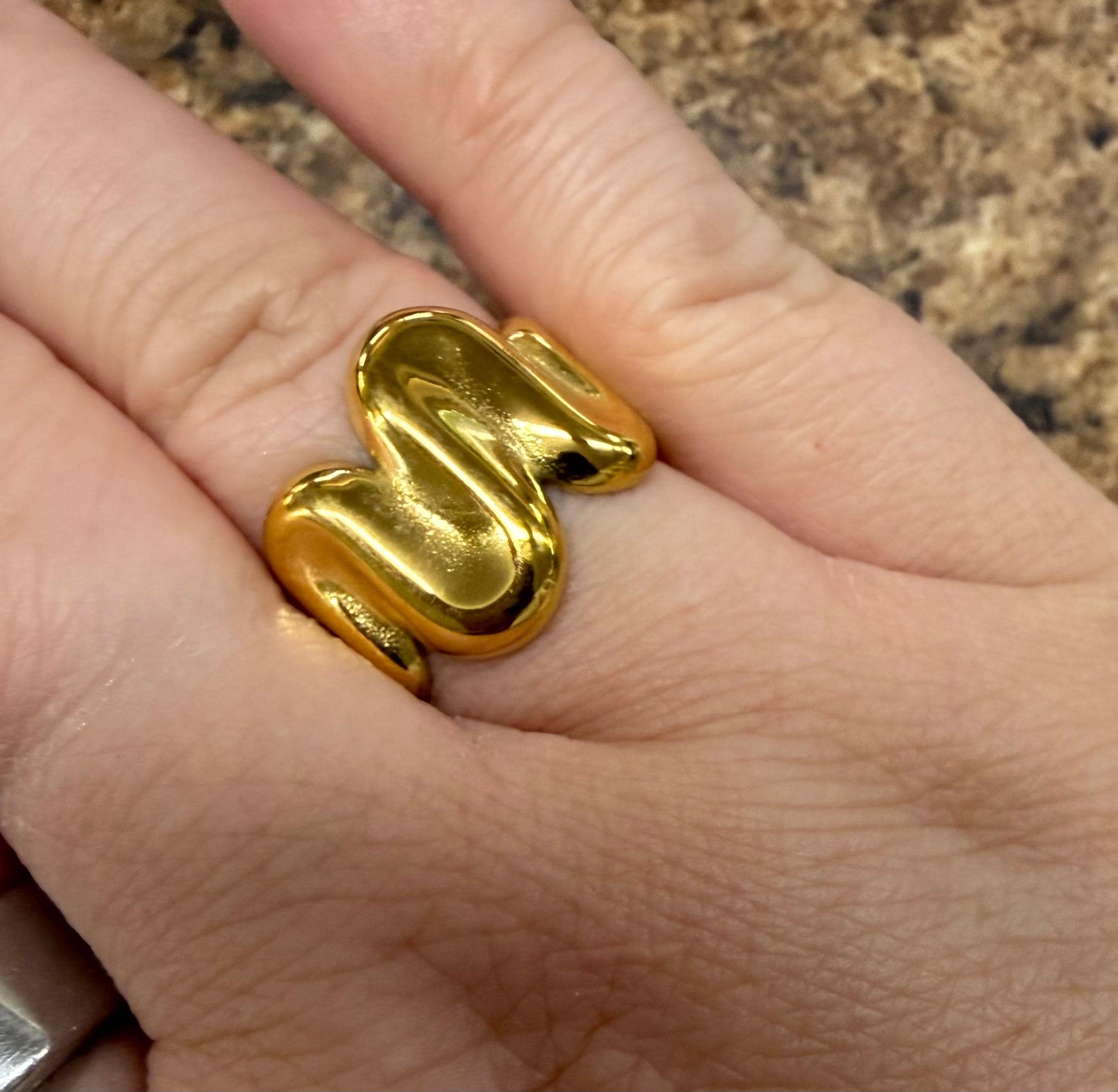 Gold Wave Ring - Etsy