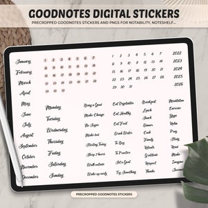 以下が含まれることがあります： Goodnotes 用のデジタルプランナーのステッカーセット。月と年、曜日、そしてモチベーションを高めるフレーズが書かれたカレンダーが含まれています。ステッカーは白黒で、手書きのフォントです。