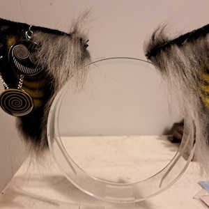 Orejas sonrientes: inspiradas en la montaña rusa de Alton Towers