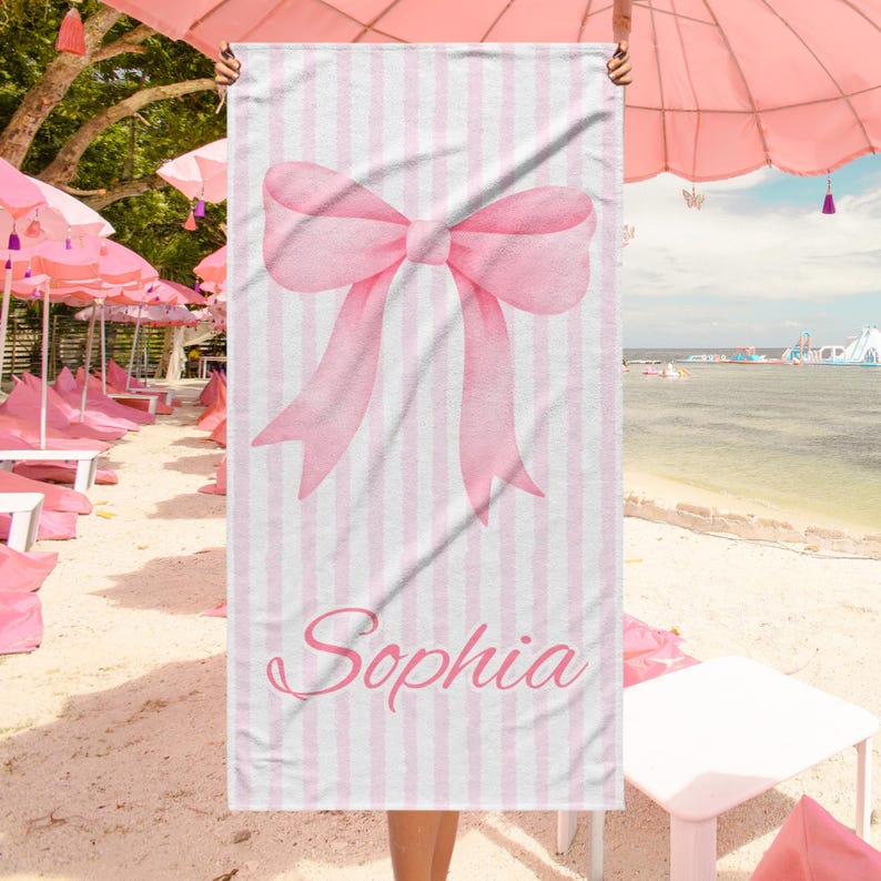 🎀BUY MORE SAVE MORE🎀 Coquette Bow Beach Towel Gift, Custom Preppy Bathroom Stuff, Personalized Name Bow Design Pool Towels, Cruise Vacation Gift, Bridesmaid Gift