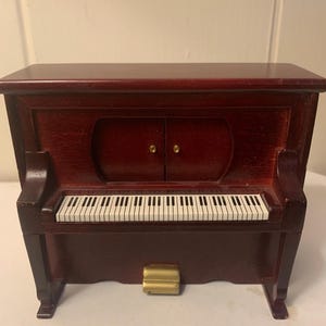 Doll House Piano Upright Miniature Sliding Doors