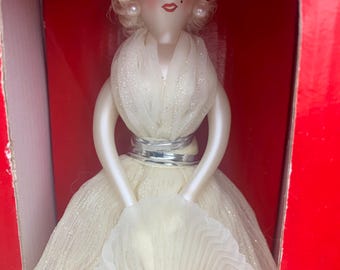 Vtg Marilyn Monroe Christmas Ornament in box Ladies with Elegance White Dress