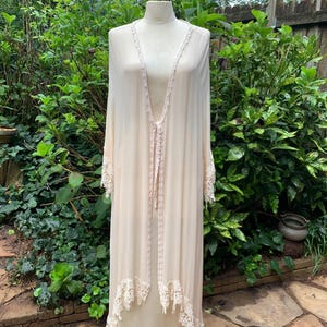 Vintage Belinda Designs Haute Couture Sheer Silk French Lace Ivory Cream Bridal Duster Robe