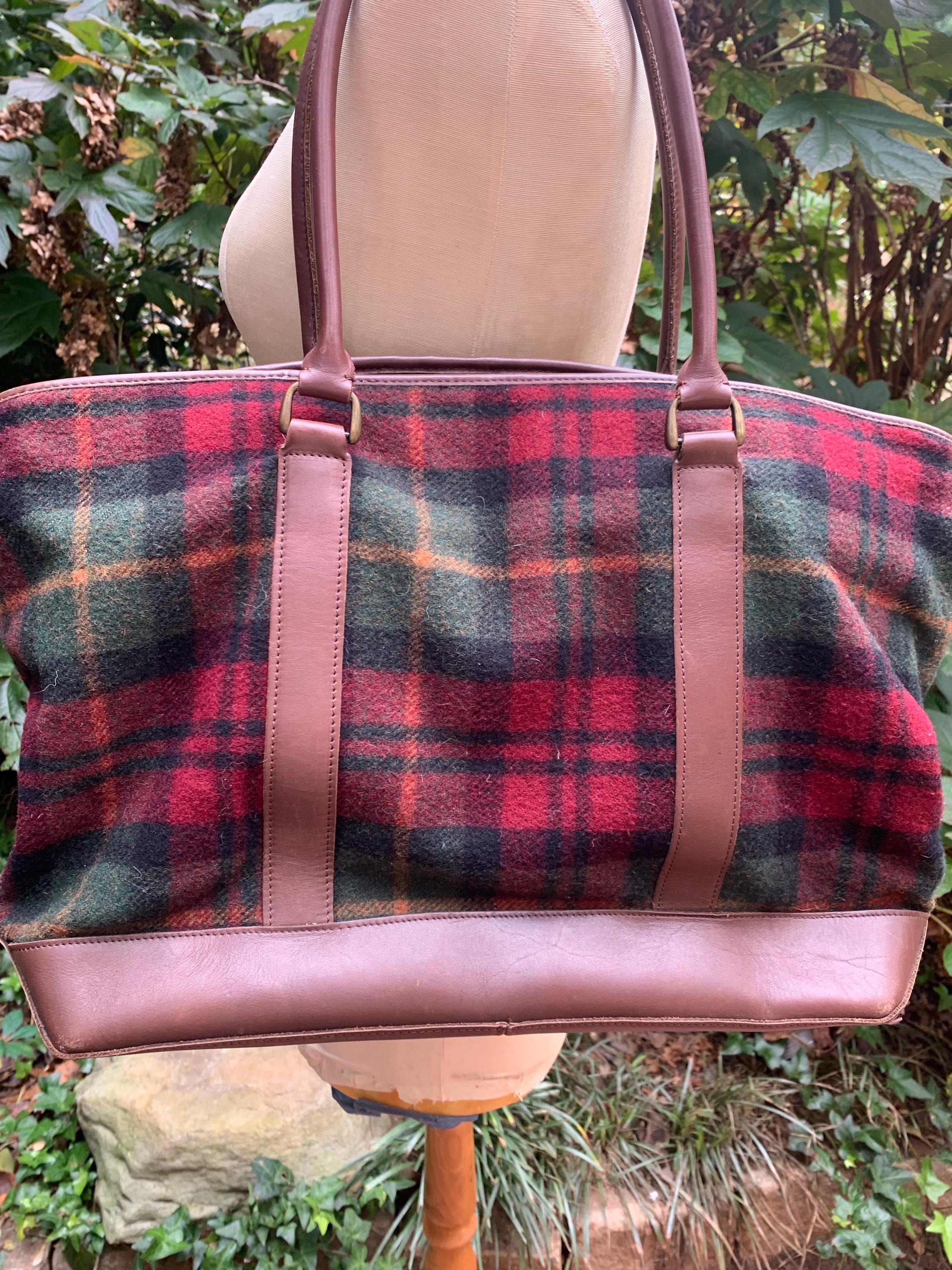 L.L. Bean Vintage Red and Green Plaid Bag HTG.. L.L Bean buffalo plaid tote New with | Mercari main image 3