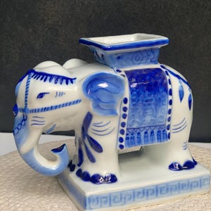Blue Elephant Vase - Etsy