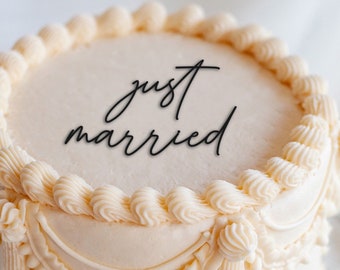 Just Married Acrylic Cake Charm, Custom Flat Laying Cake Topper, Lambeth Cake, Wedding Topper