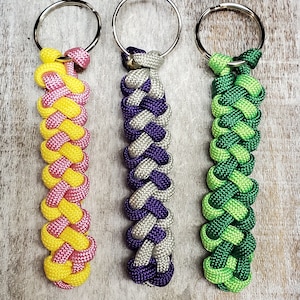 Paracord Keychain - zipper sinnet - Handwoven