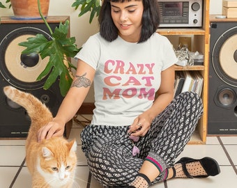 Camiseta "Mãe Louca de Gatos" - Presente para Amante de Gatos - Camiseta Divertida com Gatos - Presente para Mãe de Gatos - Presente Divertido para o Dia das Mães - Camiseta para Mãe de Gatos