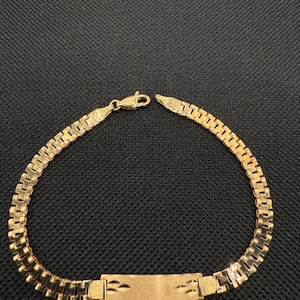 10K Yellow Gold ID Bracelet – Unisex Personalized Name Plate Chain, 7.5” – Solid Gold Gift for Him or Her