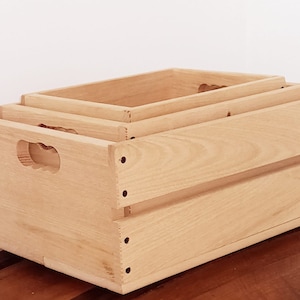 Set of 3 wooden crates