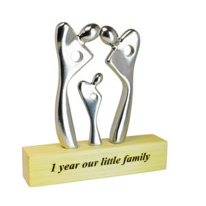 1 year, Personalized Tin Anniversary Gift,  tin family figurine, Custom Family Statue, Unique Tin Wedding Keepsake for Wife, Husband