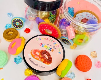 DONUTS Playdough Jar, End of School Year Gift, Sensory Play Doh, Kids Party Favor, Class Gift, Summer Class Gift, Candy Busy Jar