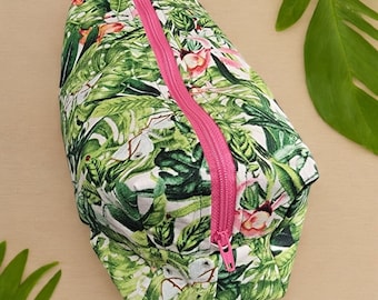 Handmade cotton fabric zipper boxy pouch | makeup | makeup purse | Monstera | nature | plants