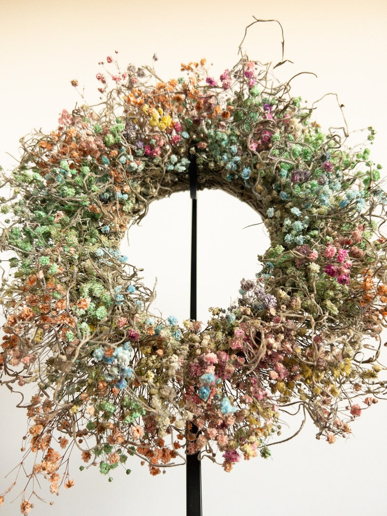 Tie-Dye Baby's Breath Wreath – Vibrant Home Decor Inspired by a Rustic Farmhouse | Spring Accent Grapevine Wreath with Dried Flowers