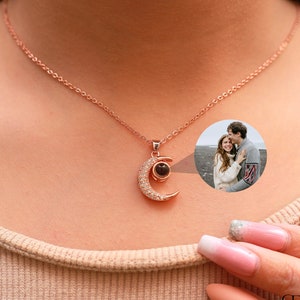 Moon Projection Necklace, Personalized Photo Necklace, Custom Memorial Photo Necklace, Mother's Day Gift for MAMA, Gift for Her