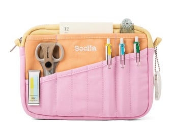 Soolla® Studio Pouch, Becca Sands