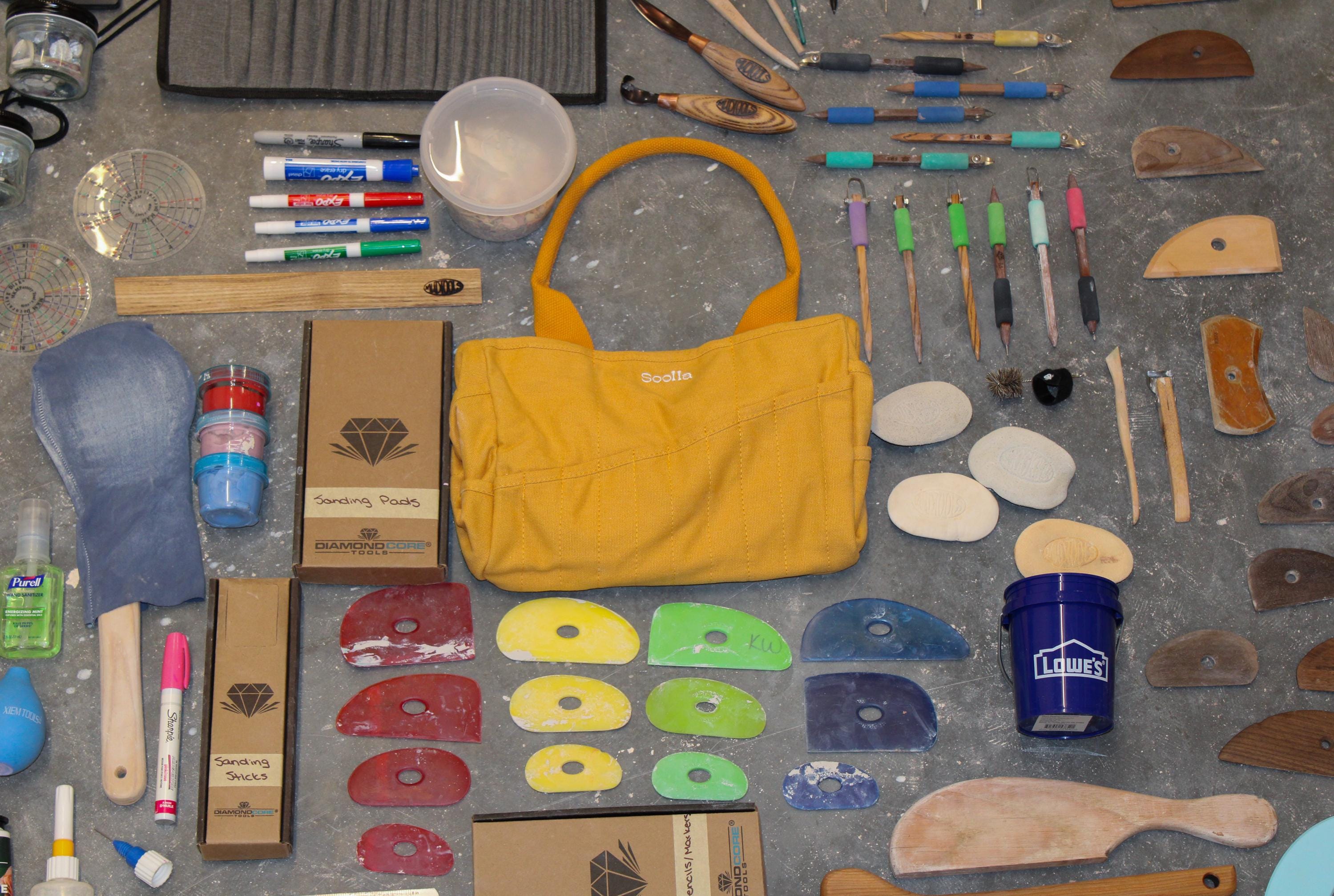 Soolla Studio Bag: Art Supply & Pottery Tool Bag, Haak & Breien Project Bag, 15 Kleuren, 30 Pocket Organizer, Artist Tote Caddy voor Volwassenen, Aquamarijn, Modern Minimaal