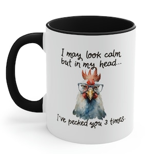 Ich mag ruhig aussehen, aber in meinem Kopf habe ich Sie dreimal gepickt Kaffeetasse, 11 Unze lustige Kaffeetasse, lustige Tasse für die Arbeit