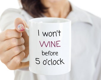 Wine lovers, 5 o’clock wine, it is 5 o’clock somewhere