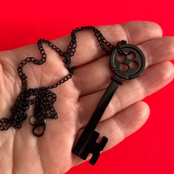 Coraline Black Key Cosplay Keyblade Metal Charm Pendant Necklace