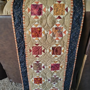 Kansas Trouble table topper
