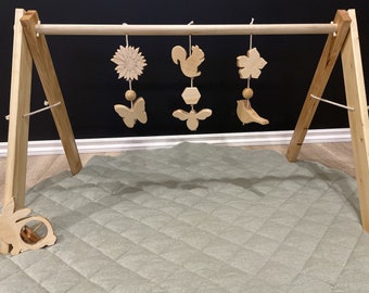 The Everly: Floor mobile/Wooden baby gym & Rattle