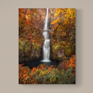 Instant Printable Download Digital Image - Original Art - Wall Poster - Digital Art Photography - Multnomah Falls - Waterfall in Autumn
