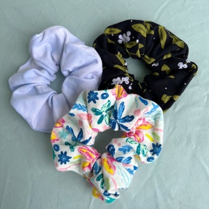 Handmade Scrunchy Soft Jersey Knit Scrunchies Elastic Hair Tie Stretchy Scrunchy Floral Scrunchies Regular & Mini Scrunchies Gift for Girls