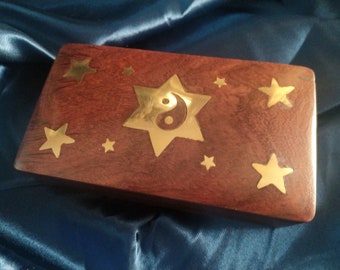 New wood and brass Yin and Yang crystal box UK seller
