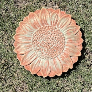 Yard Art Sunflower, Outdoor Paver, Country decoration, Mom Gift, Collectible, Novelty Gift