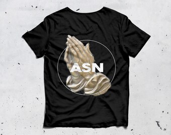 Praying Hands Graphic T-Shirt – ASN Black Streetwear Tee, Spiritual Gothic Aesthetic Unisex Top