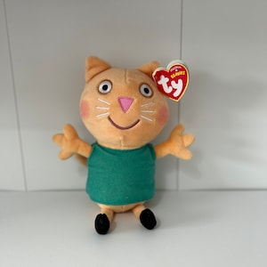 Peppa Pig Candy Cat Ty Beanie Babies Plush Soft Toy | Nick Jr Pre school Toddler comforter Children’s Tv George Pig cat cuddly toy