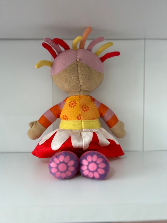 In The Night Garden Upsy Daisy Costume Child Orange Pink Red White In The Night Garden Upsy Daisy Costume Child Orange Pink Red White