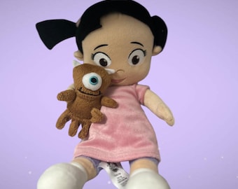 希少な2001年モンスターズ・インク ブーぬいぐるみ：電子音付き、新品