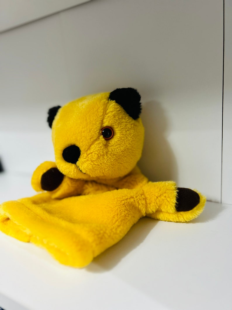 Vintage Yellow Sooty the Bear Hand Puppet Plush Soft Toy BBC Childrens Show 1990 Sooty & Sweep