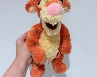 Peluche Tigger de Disney/Winnie The Pooh, juguete mediano y esponjoso