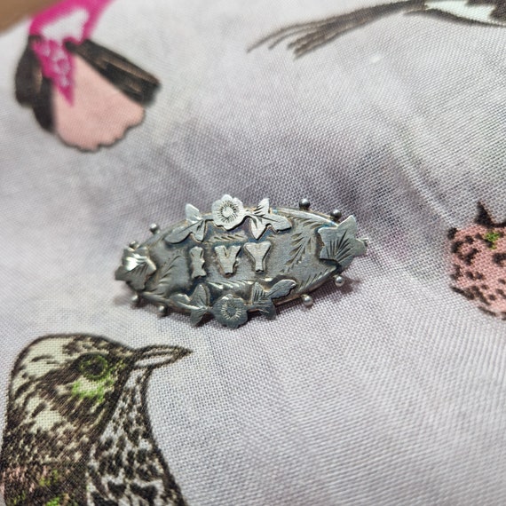 Antique Edwardian Silver Ivy Sweetheart Name Broo… - image 1