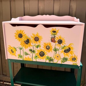How to Paint a Toy Chest: Easy Steps for a Stunning Makeover