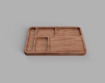 Peut inclure: Un plateau en bois avec quatre compartiments, parfait pour organiser de petits objets. Le plateau est en bois brun clair avec un motif de grain naturel.