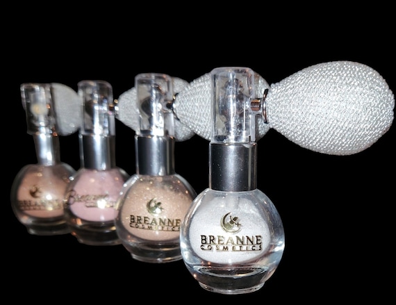 Spray luminizing Highlighter by Breanne Cosmetics