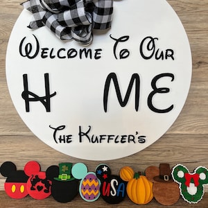 Corona de puerta de Mickey Mouse Disney personalizada • Decoración navideña intercambiable • Letrero de puerta personalizado