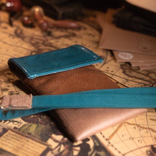 Pochette aimantée pour blouse infirmière et infirmier - Bleu électrique LiamEtPatatamFR